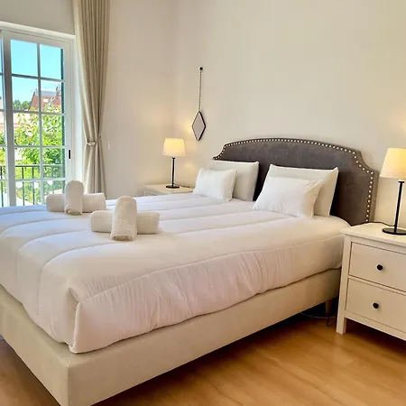 Villa Retiro D'alma - Beautiful With Garden & Bbq Near
