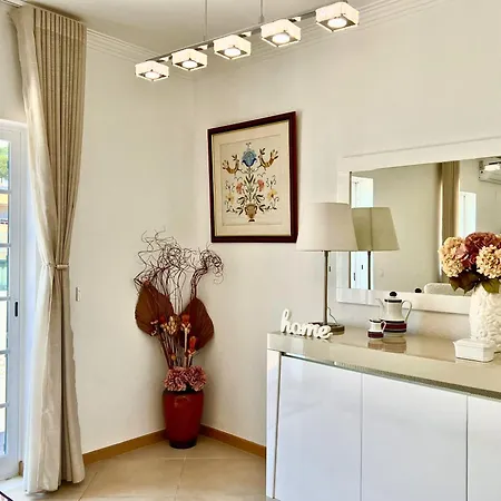 ヴィラ Retiro D'alma - Beautiful With Garden & Bbq Near