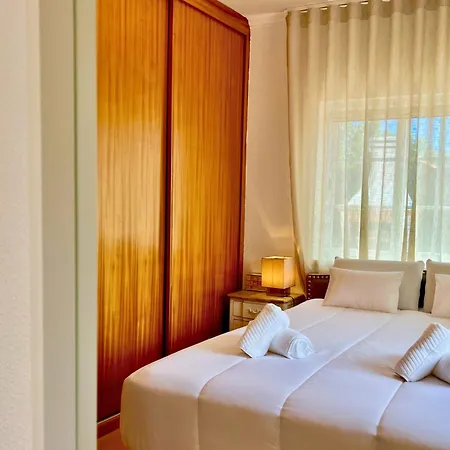 Retiro D'alma - Beautiful With Garden & Bbq Near